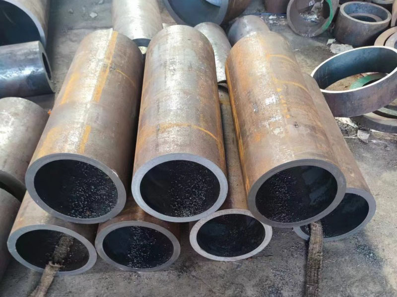 托里12Cr1MovG无缝钢管切割